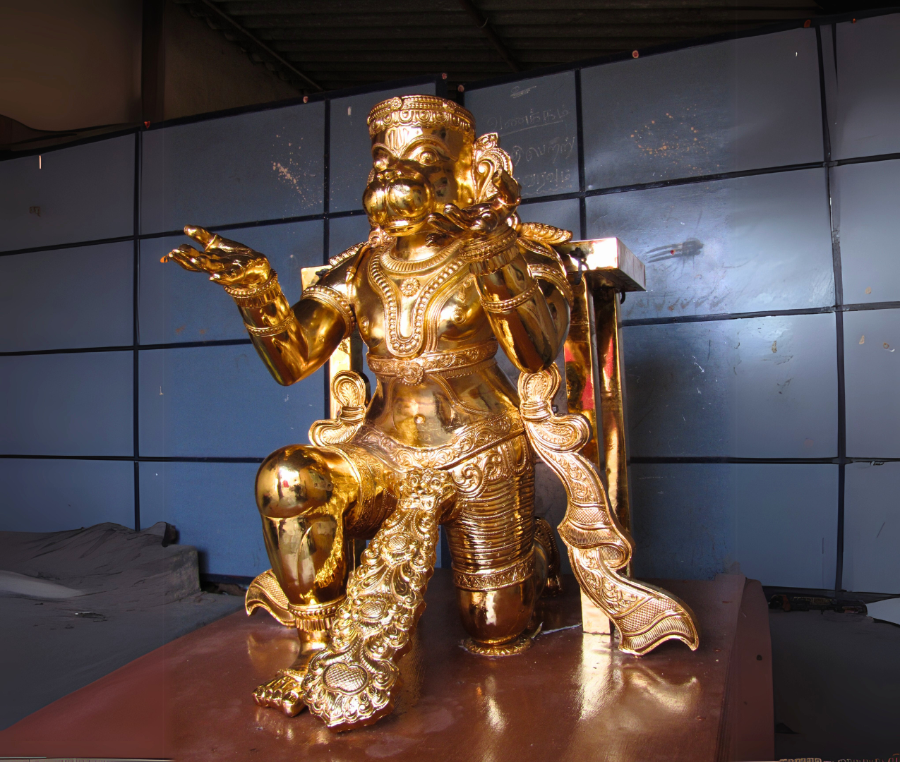 Metal, Wooden & Fibre Vahanam